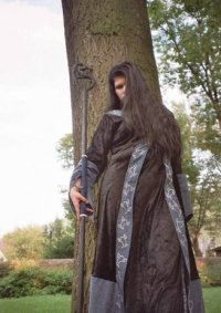 Cosplay-Cover: Dark Mage Lenne