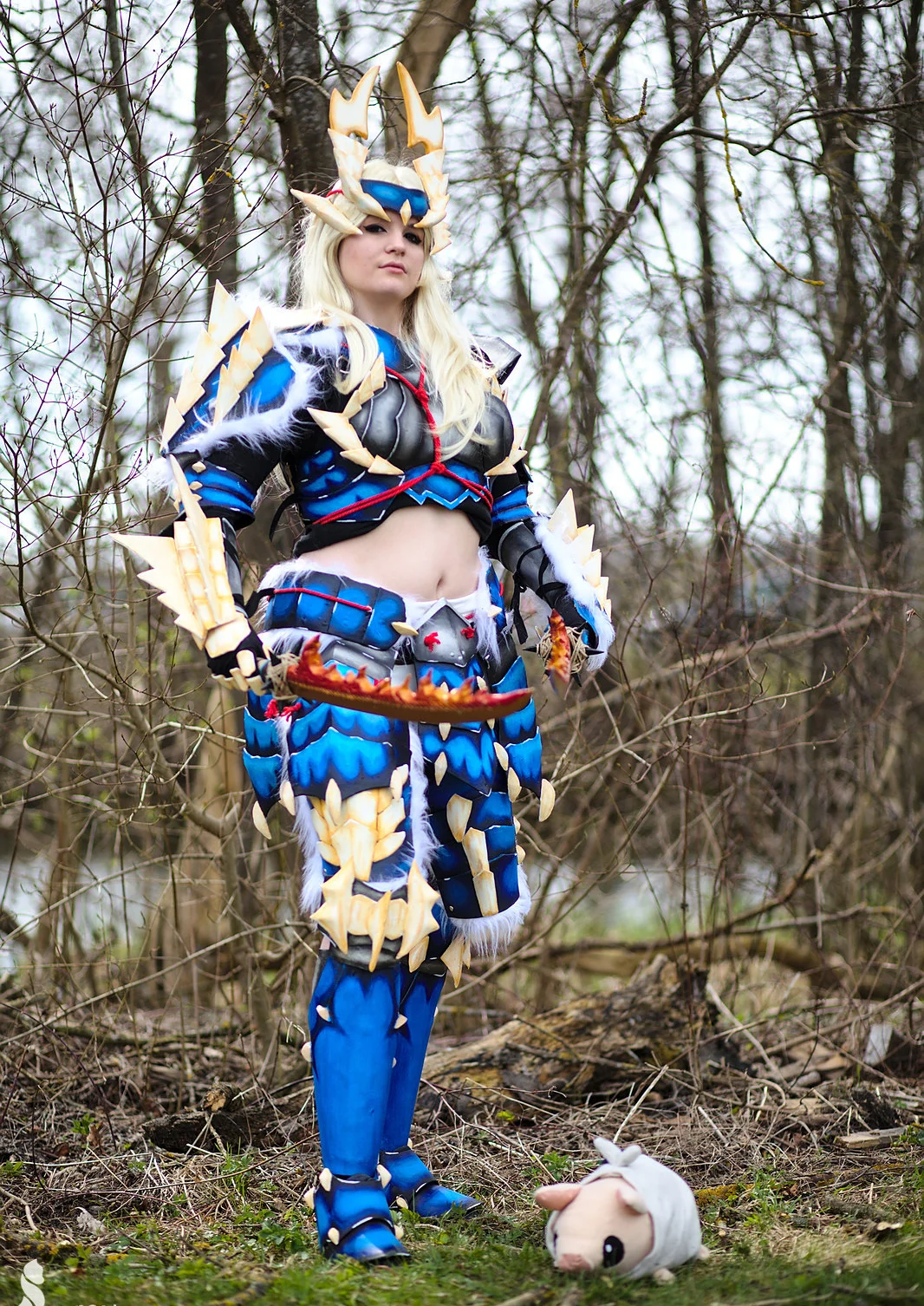 Cosplay-Cover: Jinouga Armor