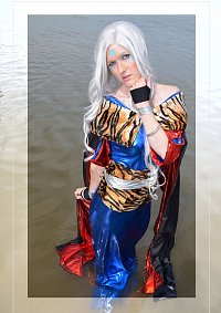 Cosplay-Cover: Urd (Striped Dress)