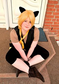 Cosplay-Cover: Len Kagamine~ah, it's a wonderful cat life!