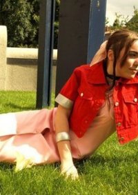 Cosplay-Cover: Aeris/Aerith (Basic)