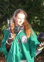 Cosplay-Cover: Slytherin Quidditchspielerin (Sucher)