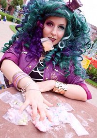 Cosplay-Cover: Madeline Hatter [Ever After Fight]