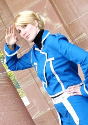 Cosplay-Cover: Riza Hawkeye