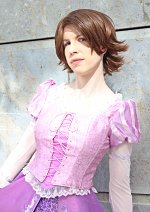 Cosplay-Cover: Rapunzel ~ short brown hair