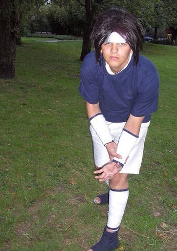 Cosplay-Cover: Sasuke Uchiha [blau-weiss - Manga Version]