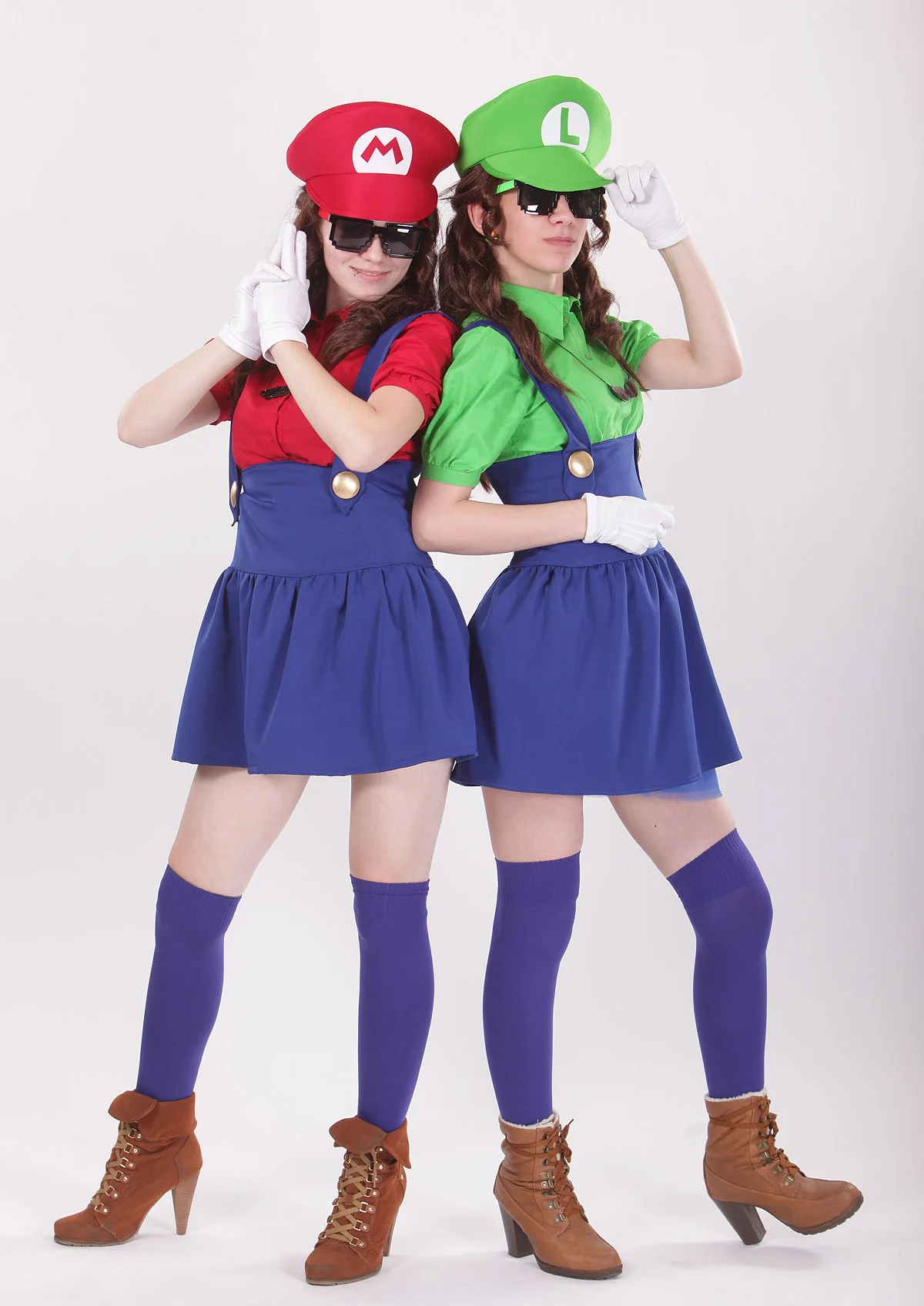 Cosplay-Cover: Super Mario [Female]