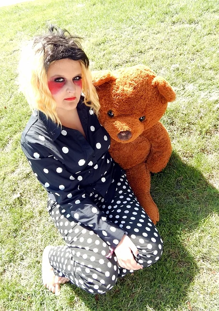 Cosplay-Cover: Ruki, Inside Beast, schlafanzugversion
