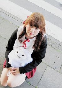 Cosplay-Cover: Mikan Sakura (Winterschuluniform)