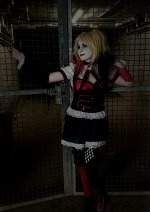 Cosplay-Cover: Harley Quinn Arkham Knight
