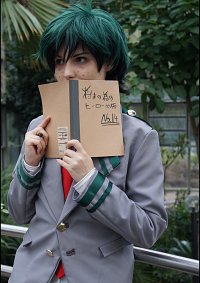 Cosplay-Cover: Izuku Midoriya [緑谷出久; Uniform]