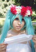 Cosplay-Cover: Hatsune Miku (White Dress)