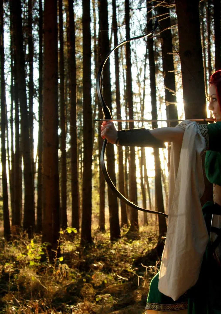 Cosplay-Cover: Waldelfen Bogenschützin