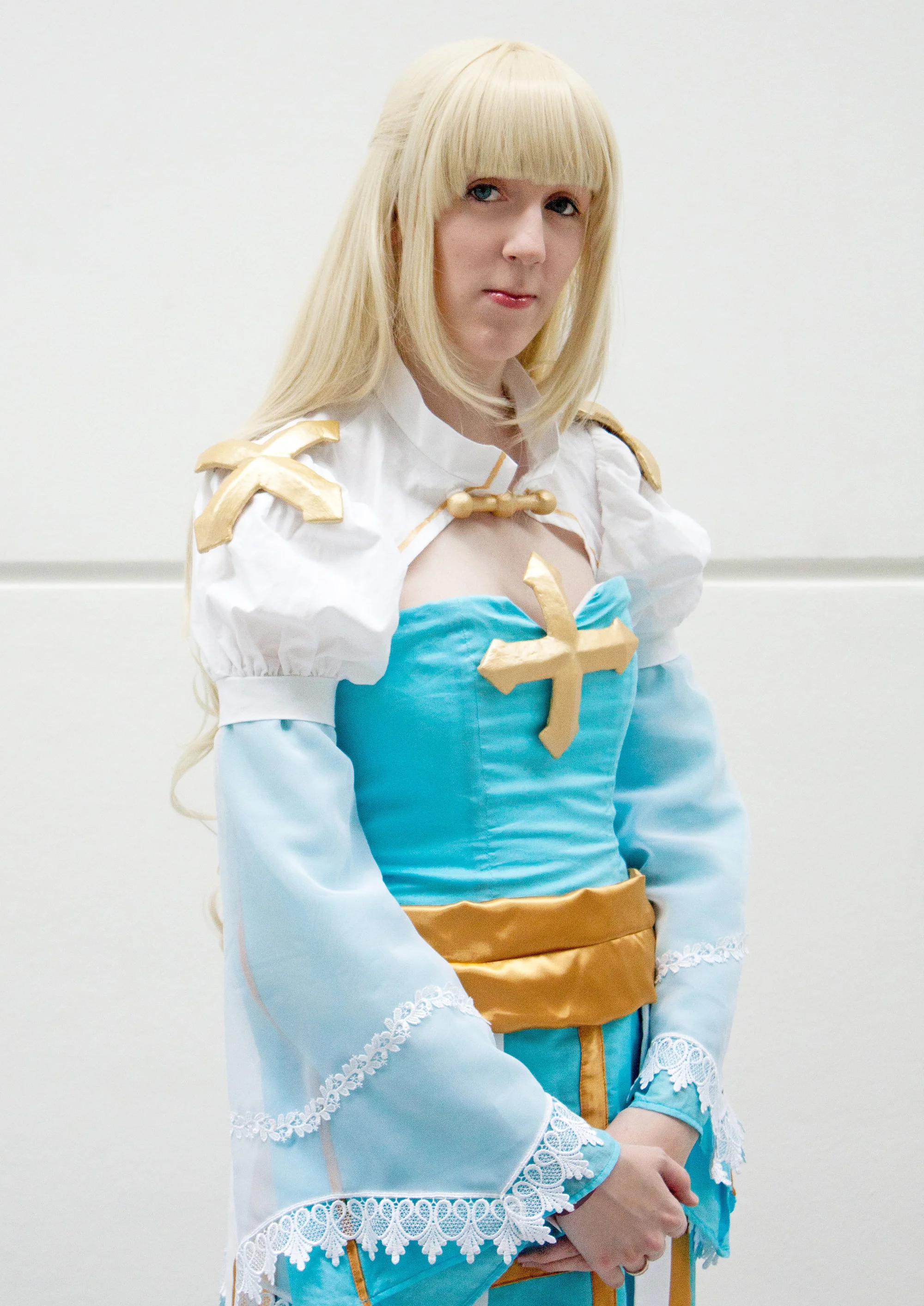 Cosplay-Cover: Arch Bishop