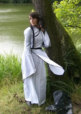 Cosplay-Cover: Hinamori Momo (Arrancar)