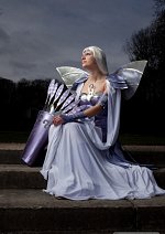 Cosplay-Cover: Artemis (Sacred Saga Artbook)