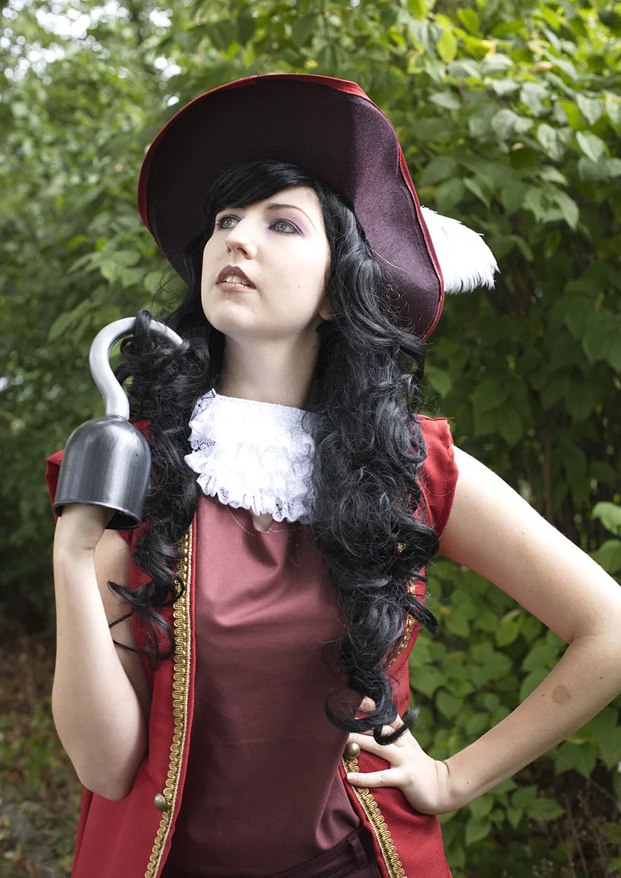 Cosplay-Cover: Lady Hook (Disney Villainettes)