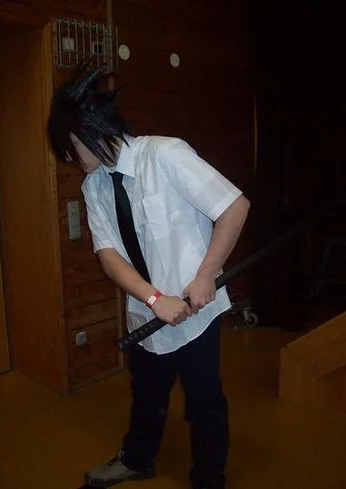 Cosplay-Cover: sasuke school uniform