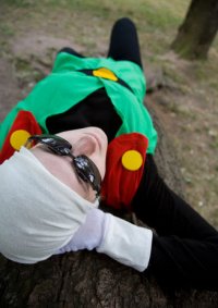 Cosplay-Cover: Der Große Saiyaman