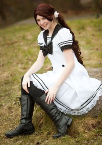 Cosplay-Cover: Mitsuki (Schuluniform)