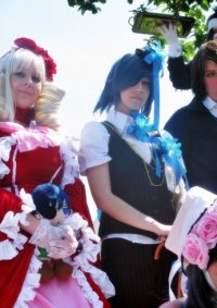 Cosplay-Cover: Ciel Phantomhive (eig. version)