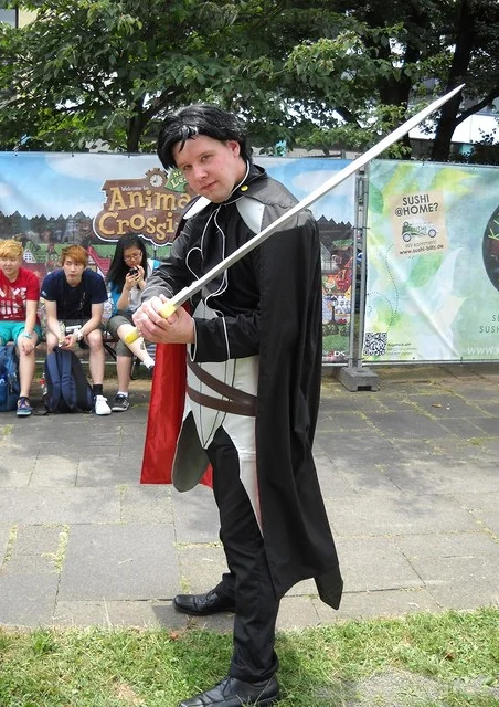 Cosplay-Cover: Prinz Endymion (Sailor Moon)