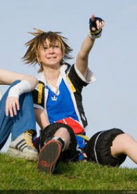 Cosplay-Cover: Sora (neu bearbeitet)