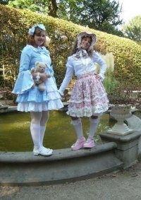 Cosplay-Cover: Bodyline classic flowers on rose