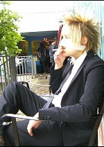 Cosplay-Cover: Reita Yakuza-Style