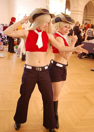 Cosplay-Cover: Liz Thompson