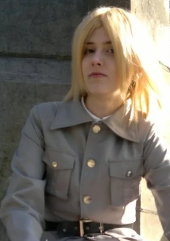 Cosplay-Cover: Feliks Łukasiewicz (Uniform)