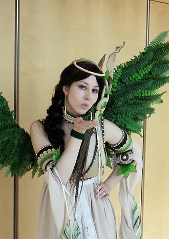 Cosplay-Cover: Earth - Deviantart