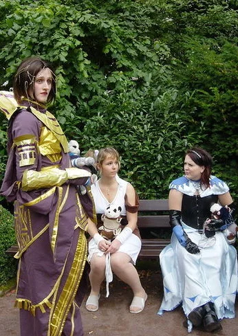 Cosplay-Cover: Varesh 