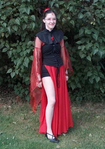 Cosplay-Cover: the Through