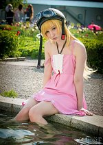 Cosplay-Cover: Shinobu Oshino