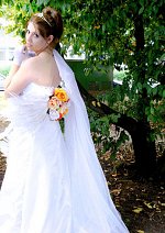 Cosplay-Cover: Yuna (Wedding Dress)