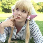 Cosplay-Cover: Chii (in Hidekis Hemd)