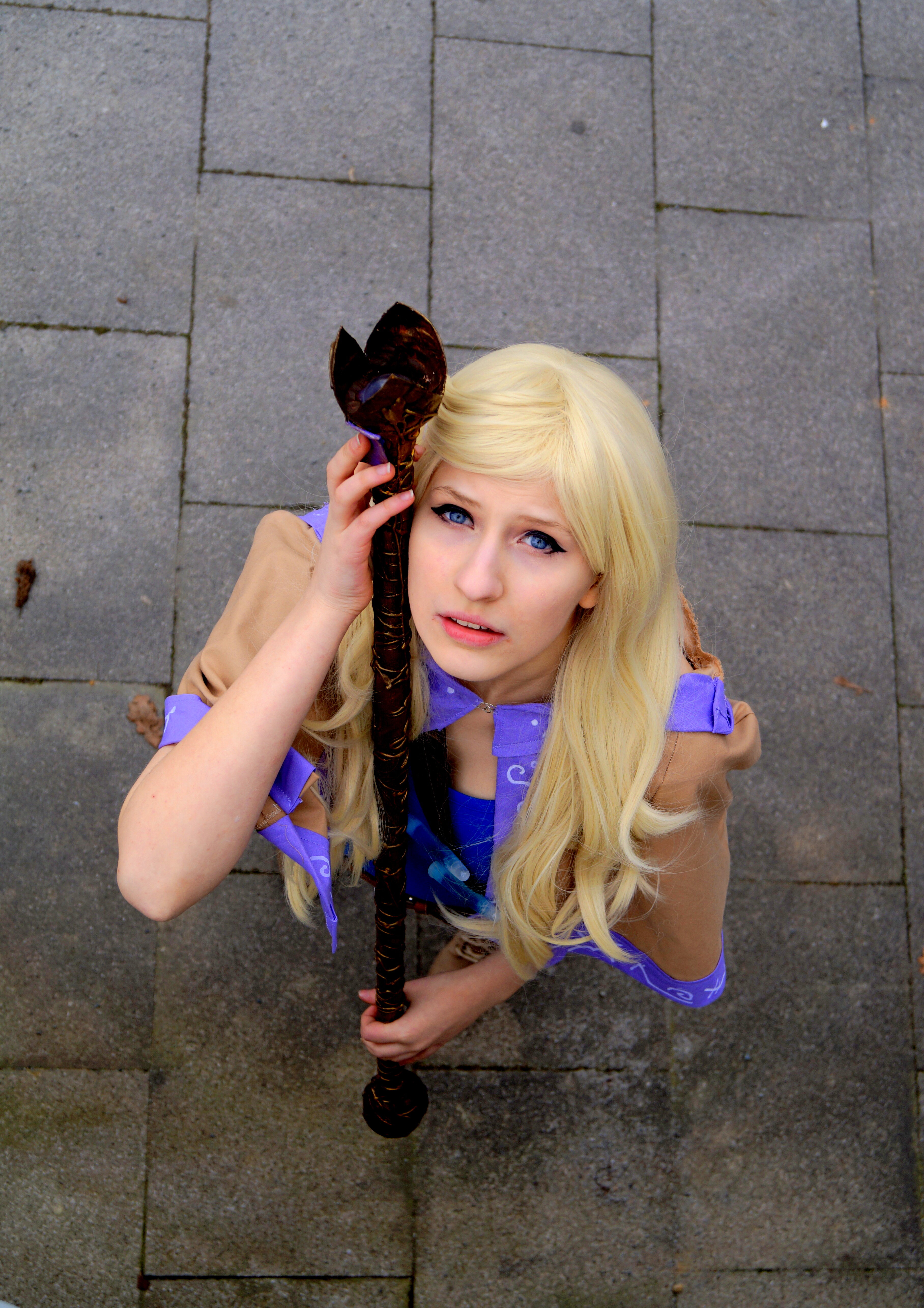 Cosplay-Cover: Lux