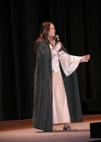Cosplay-Cover: Charlotte Elbourne