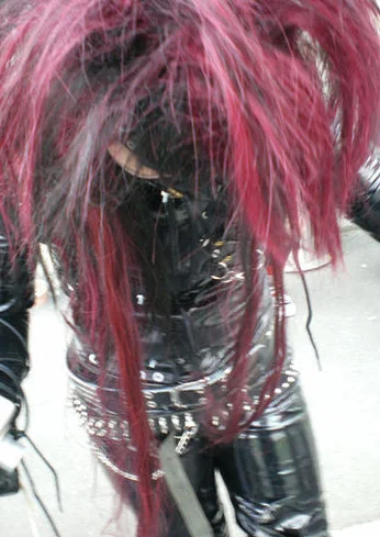 Cosplay-Cover: DIE (macabre)