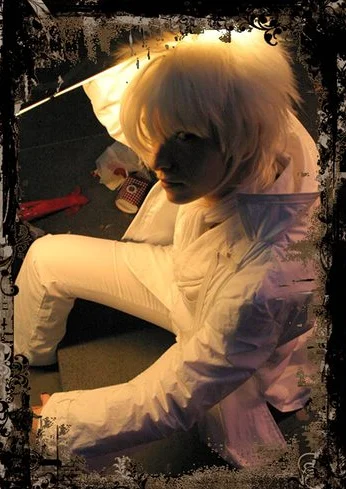 Cosplay-Cover: Nero / Hook