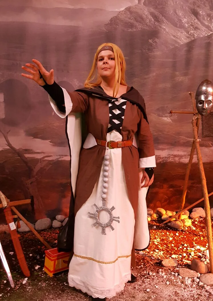 Cosplay-Cover: Schwester der Zuflucht - "Might&Magic"