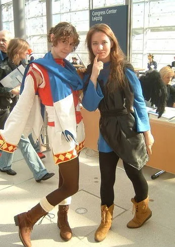 Cosplay-Cover: crowdia