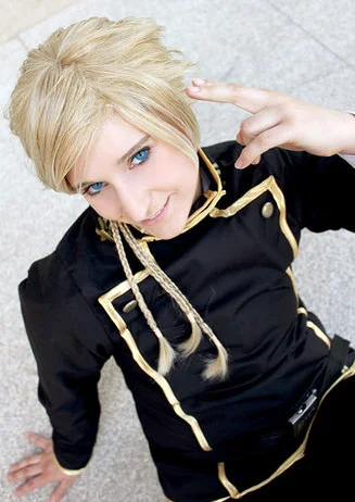 Cosplay-Cover: Gino Weinberg (Ashford Academy)