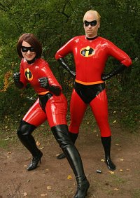 Cosplay-Cover: Mrs Incredible- Helen Parr