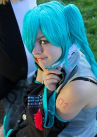 Cosplay-Cover: Miku Hatsune (spezial Kostüm)