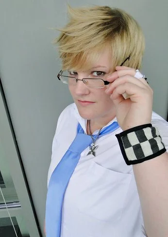 Cosplay-Cover: Roxas (Schooloutfit)