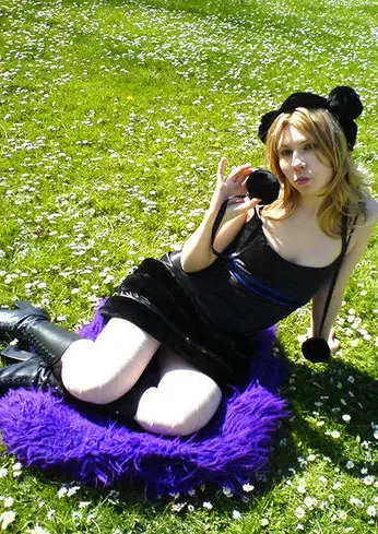 Cosplay-Cover: Momo Adachi