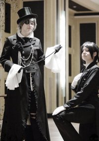 Cosplay-Cover: Ciel (black dress)