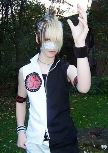 Cosplay-Cover: Reita (Burst into a blaze)